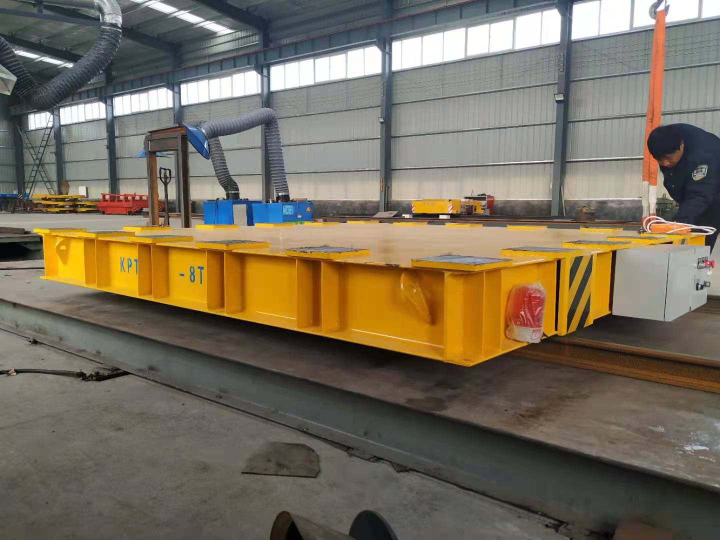 拖纜電動(dòng)平車下線測試