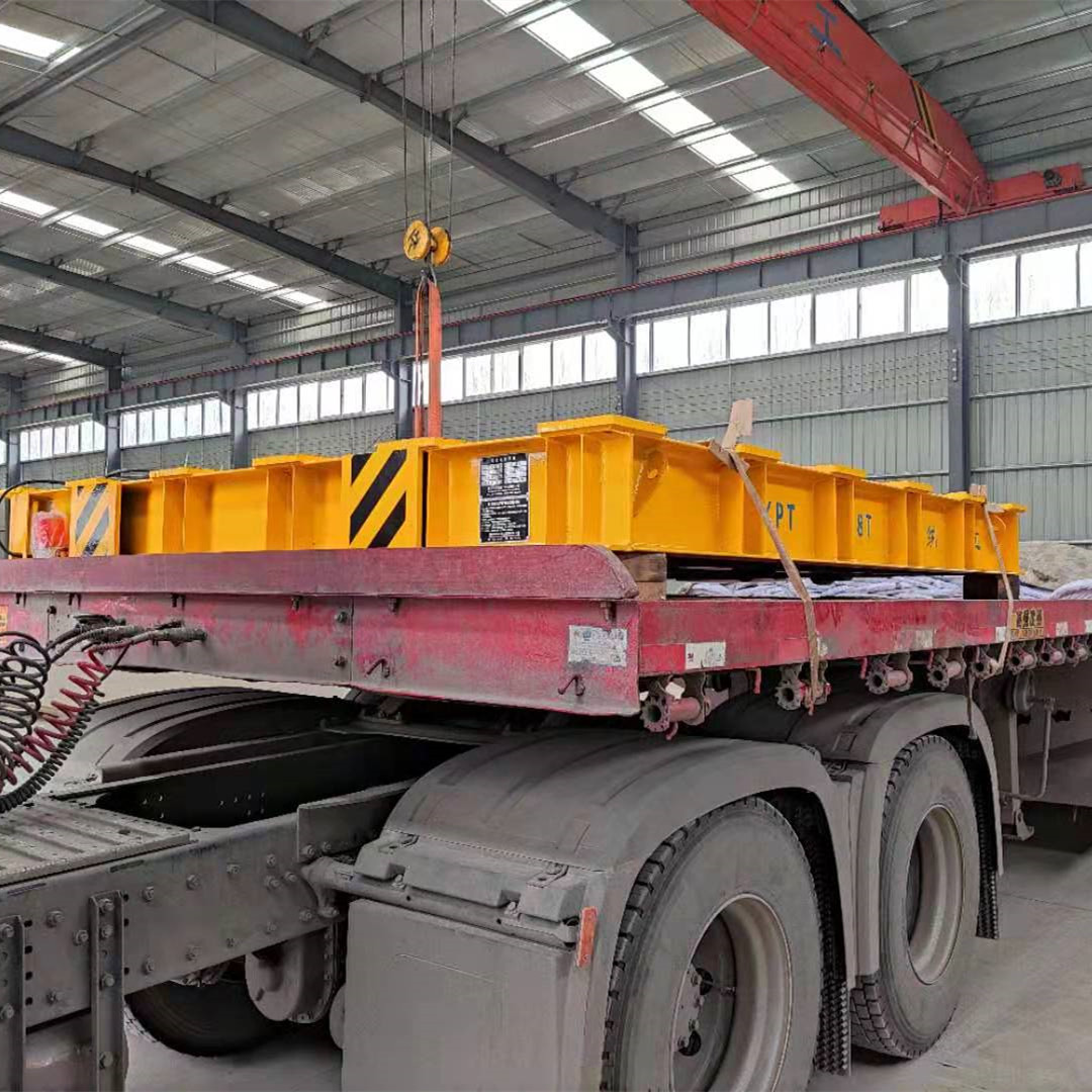 運(yùn)輸工具車(chē)過(guò)跨車(chē)