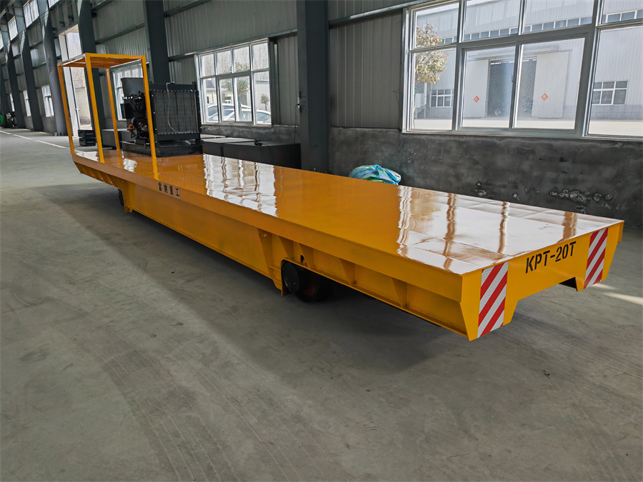 柴油機(jī)供電軌道平車