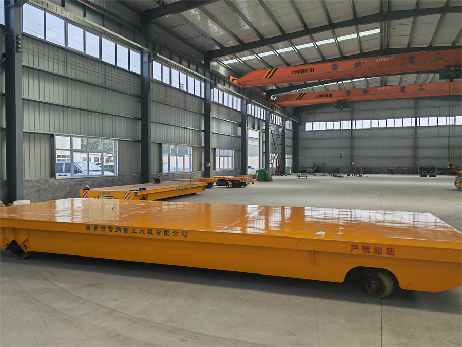 無(wú)軌電動(dòng)平車承載30噸帶雷達(dá)防撞07