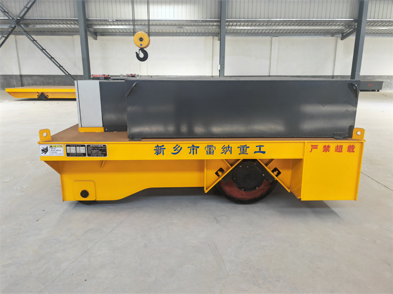 蓄電池供電60噸牽引車(chē)08